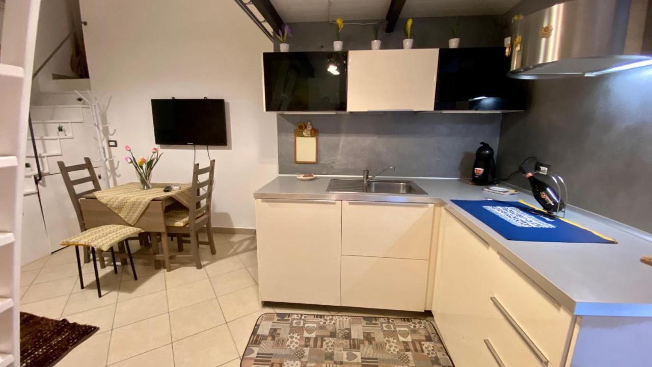 Zeus Charming Apartment Сиракузы Экстерьер фото