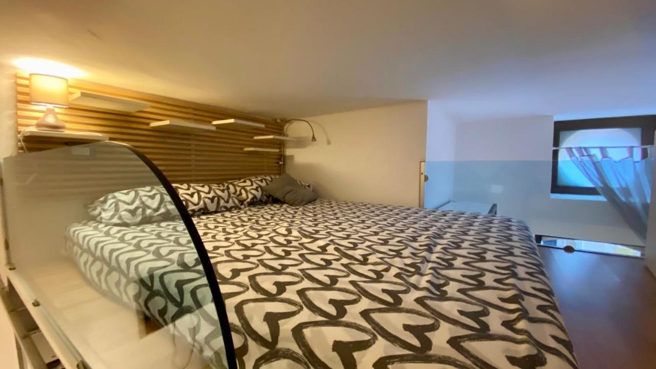 Zeus Charming Apartment Сиракузы Экстерьер фото